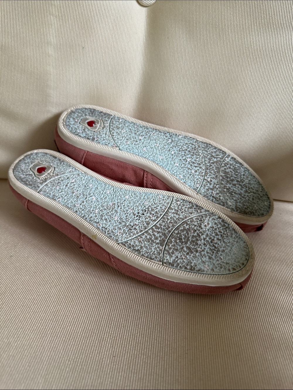 Sketchers Bob Rose Pink Slip-On Canvas Flats size 7 - Picture 6 of 8